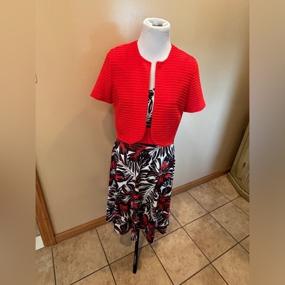 Danny & Nicole Women’s Dress 2 Piece Floral Blend Red Black Size Medium